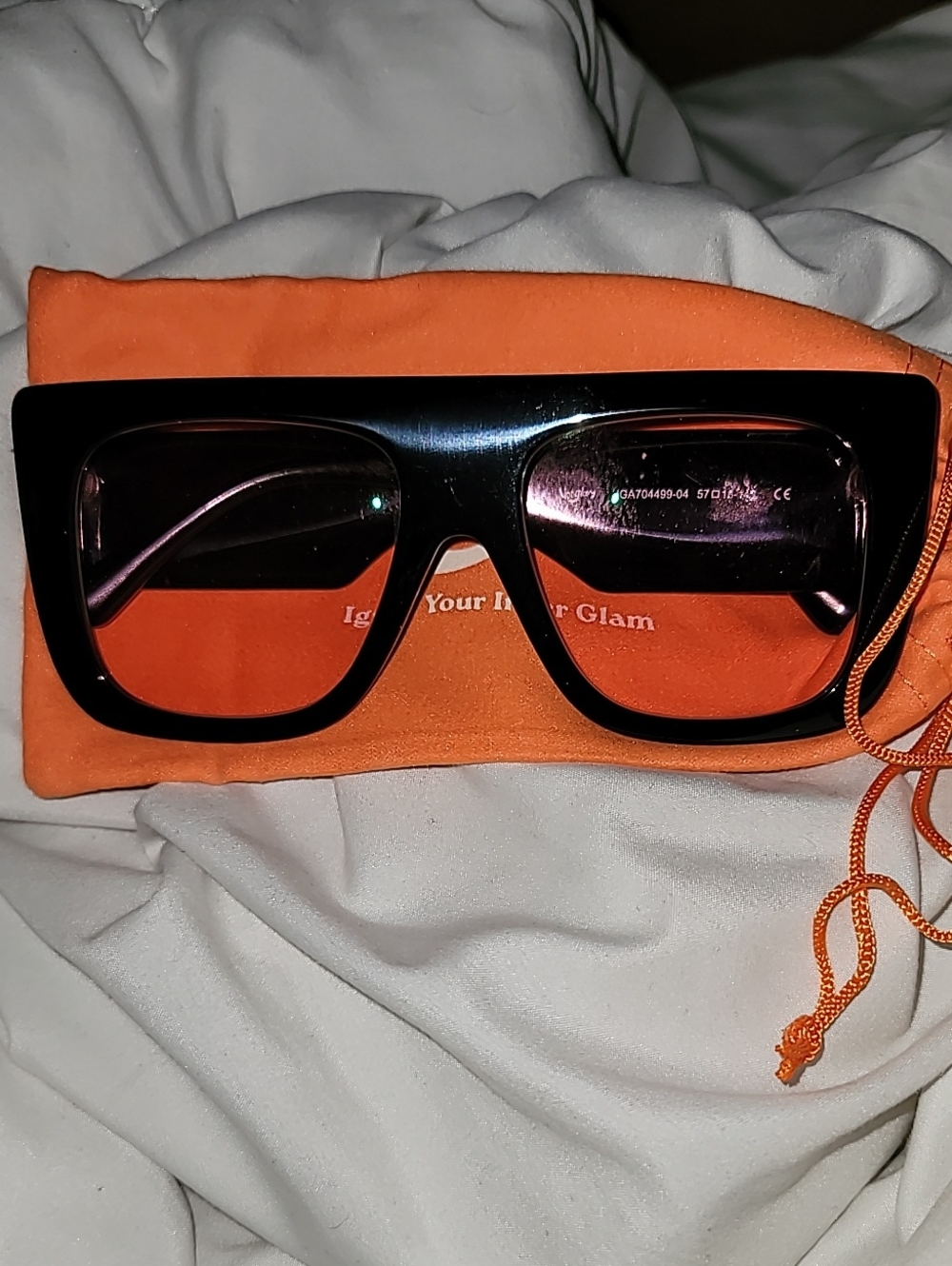 glam Black Sunglasses with Pink Lenses and Orange Pouch